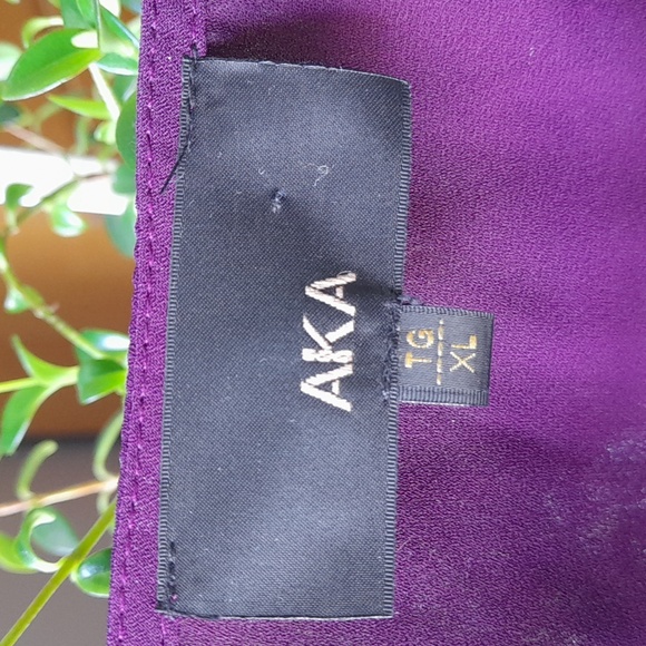 Blouse - Picture 2 of 7